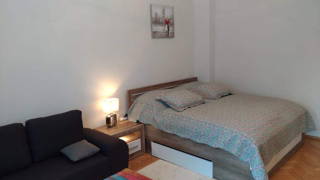 Apartament Barto